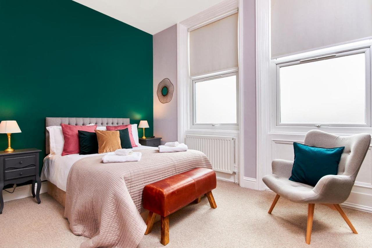 Lovely Abode In Newcastle - Sleeps 4 - Ground Floor Luaran gambar
